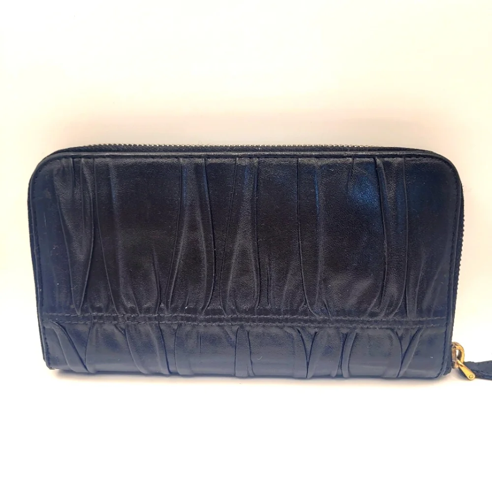 PRADA Gaufre Nappa Leather Wallet